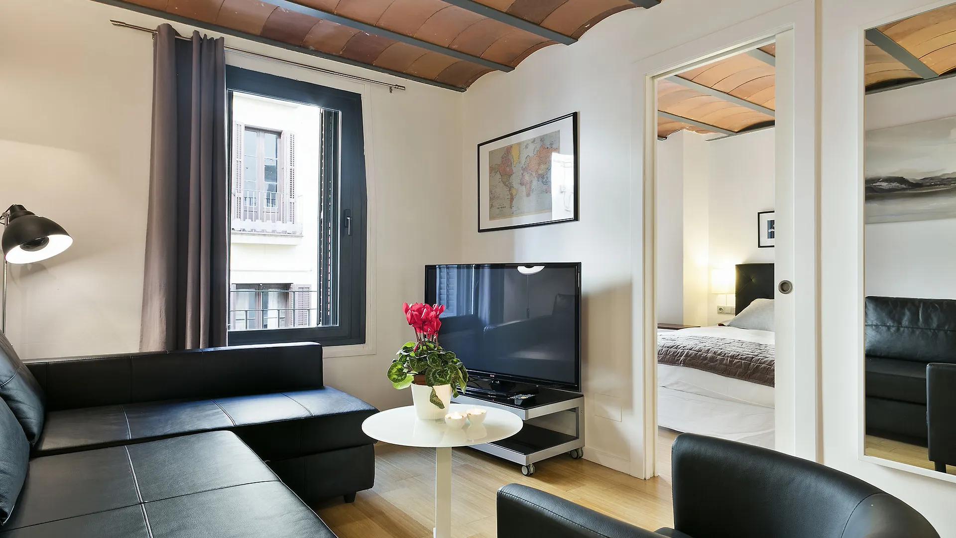 Aspasios Las Ramblas Apartments Barcelona