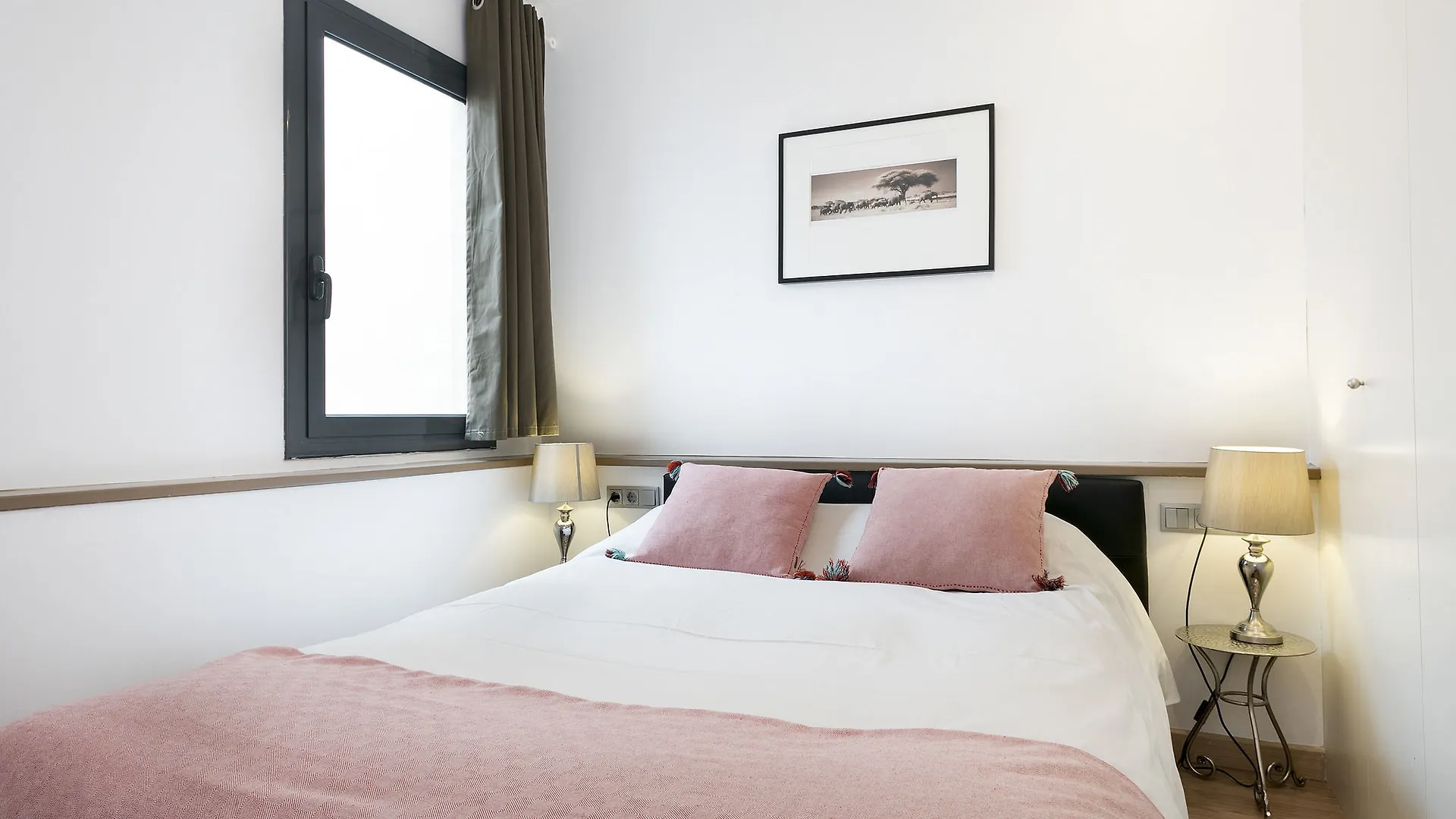 Aspasios Las Ramblas Apartments Barcelona
