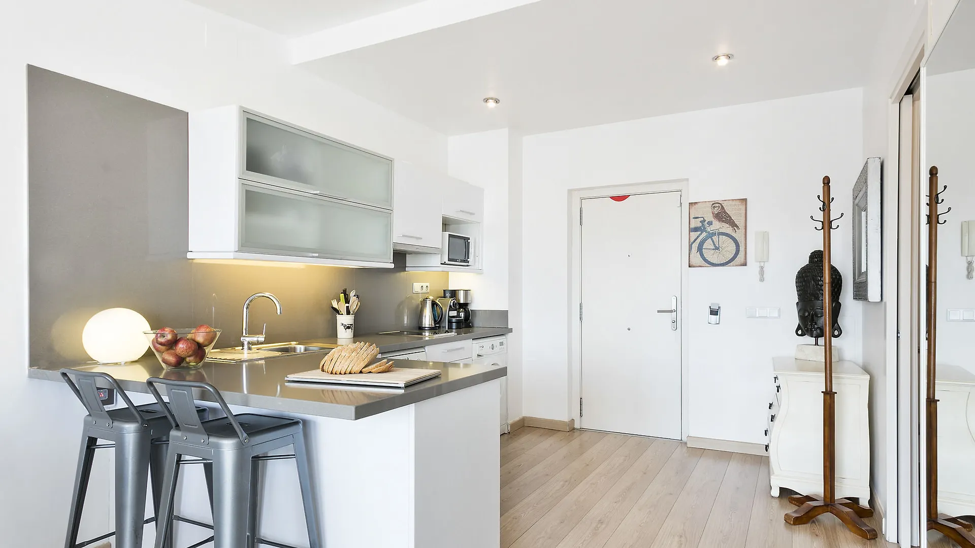 Aspasios Las Ramblas Apartments Barcelona