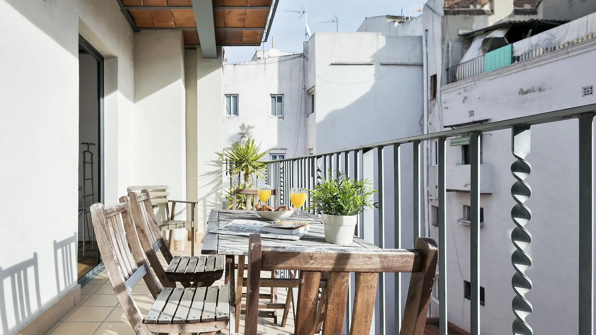 ברצלונה Aspasios Las Ramblas Apartments